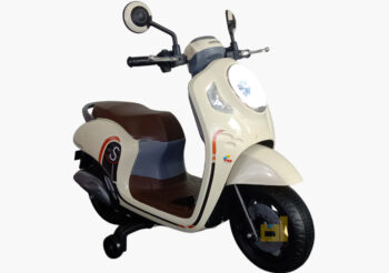 Anekadoo - Toko Mainan motor aki amore pink di Kota Probolinggo