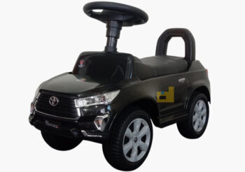 mobil dorong innova k-610, hitam